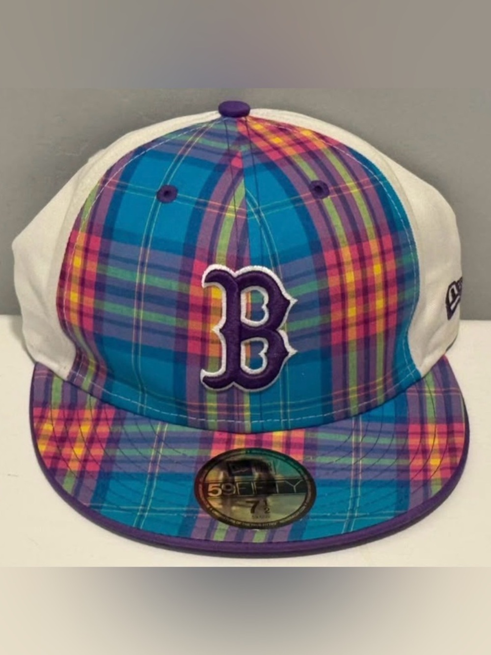 Boston Red Sox Plaid MLB New Era Fitted Baseball Hat- Size 7 1/2